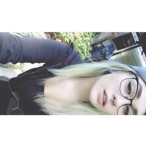 Meet your Posher, Shay